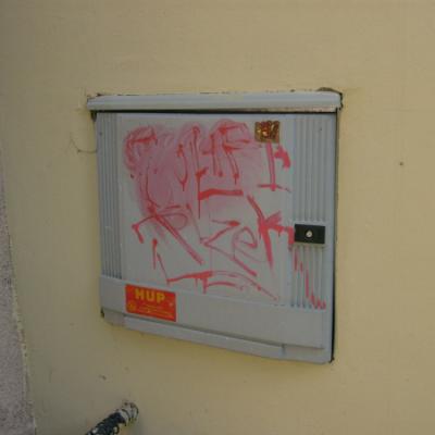 Ciscenje Grafitov S Plastike Tedgar Grafiti