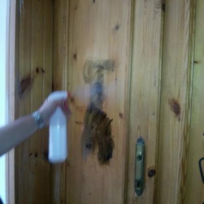 Iscenje Grafitov Iz Lesa