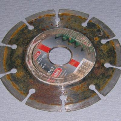 Iscenje Rje Iz Kovine